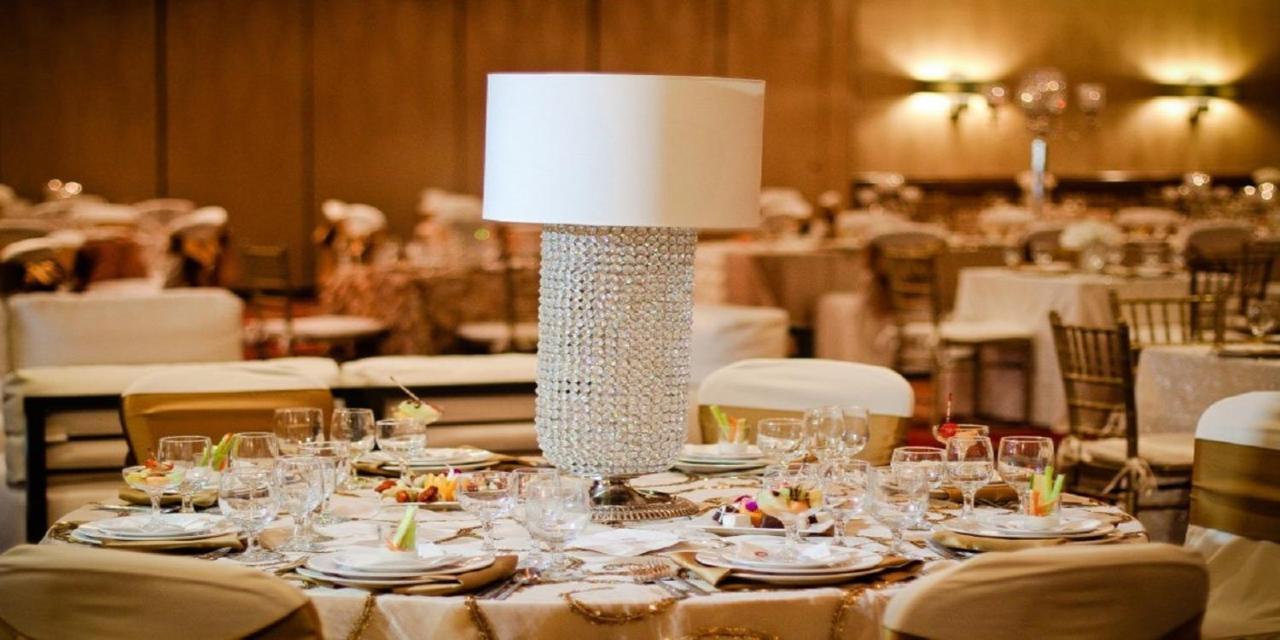 Отель Radisson Dayton Convention Center Экстерьер фото