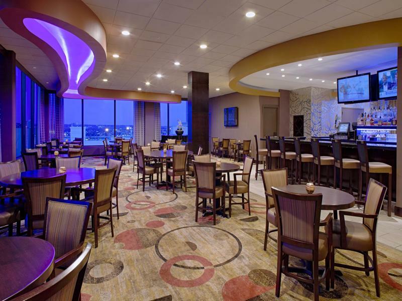 Отель Radisson Dayton Convention Center Экстерьер фото