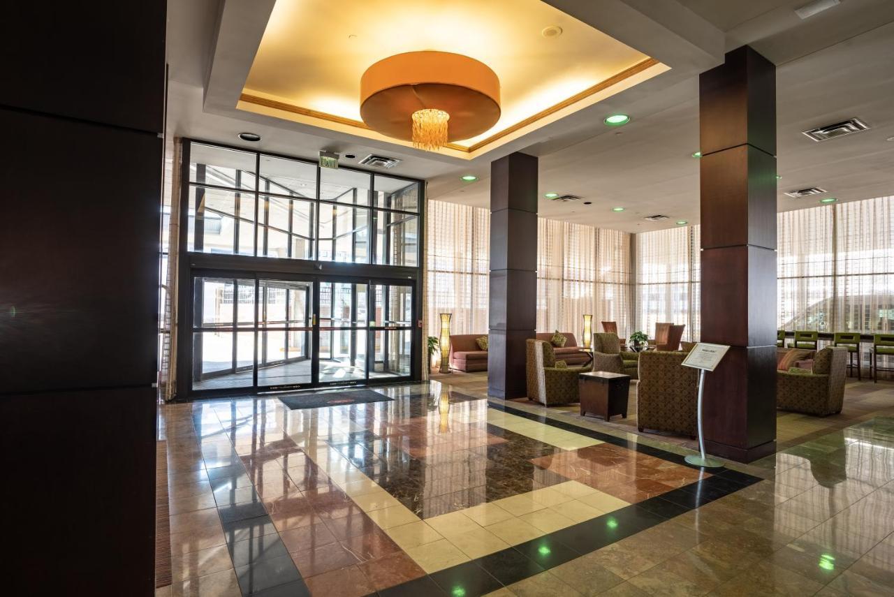 Отель Radisson Dayton Convention Center Экстерьер фото